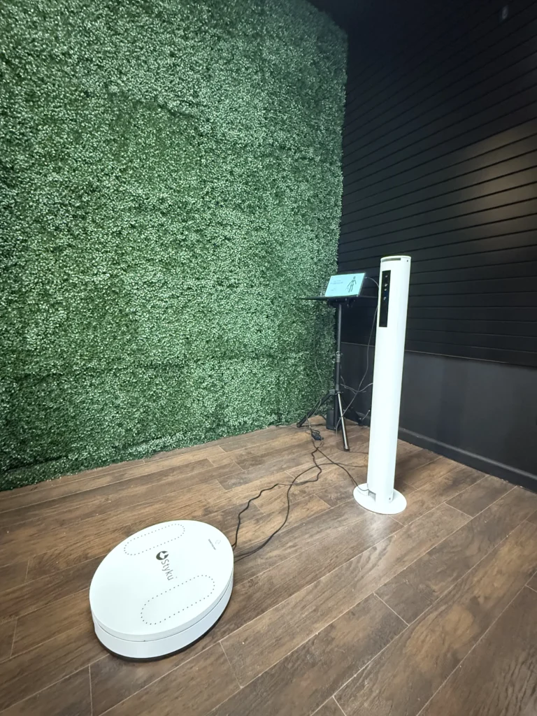 Styku 3D scanner providing full-body measurements at Fleur-De-Lis Aesthetics